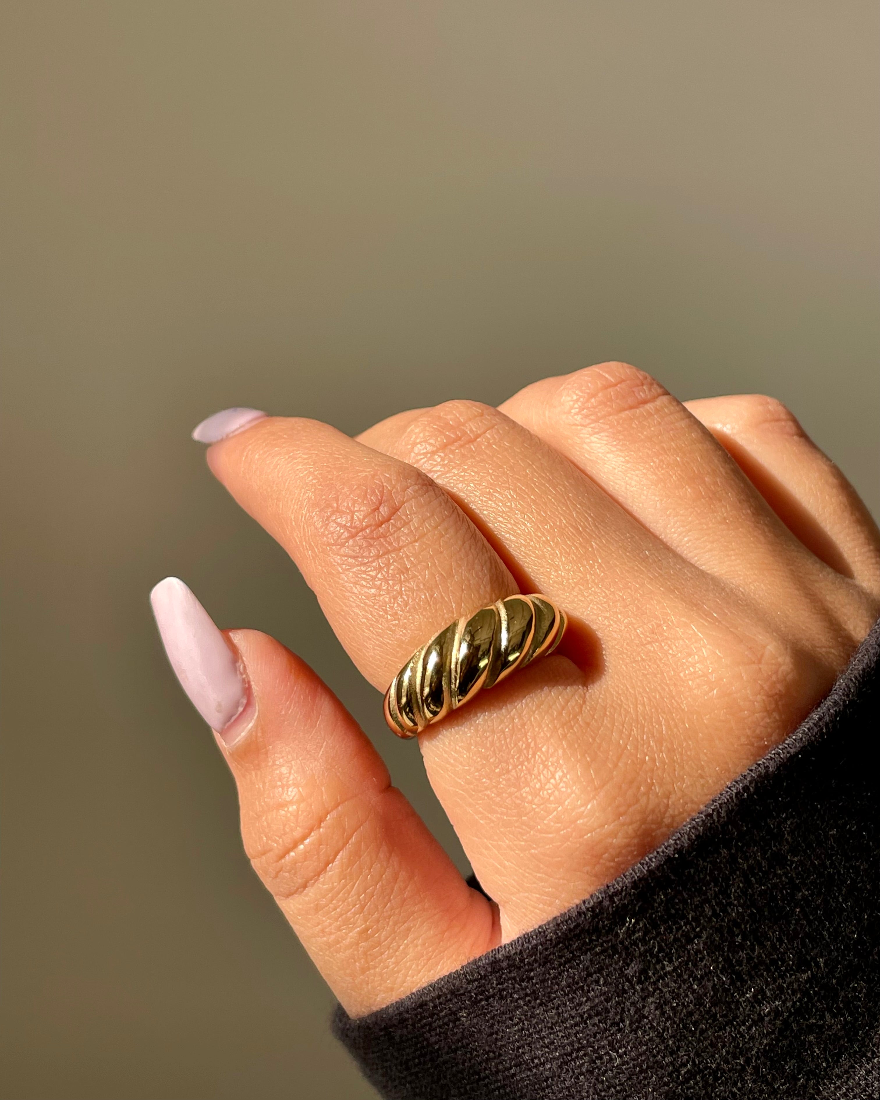 Croissant Ring