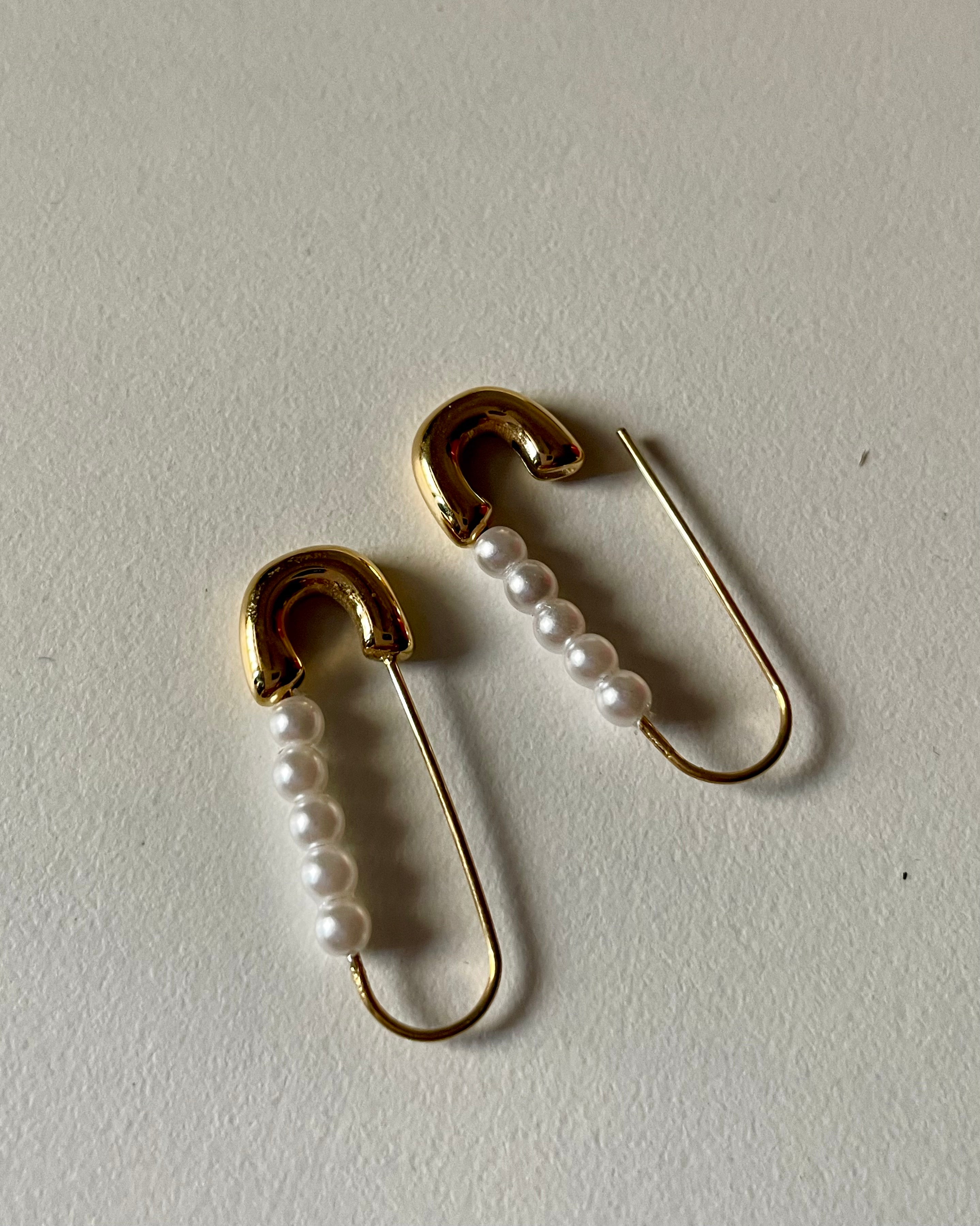 Safety pin Earrings