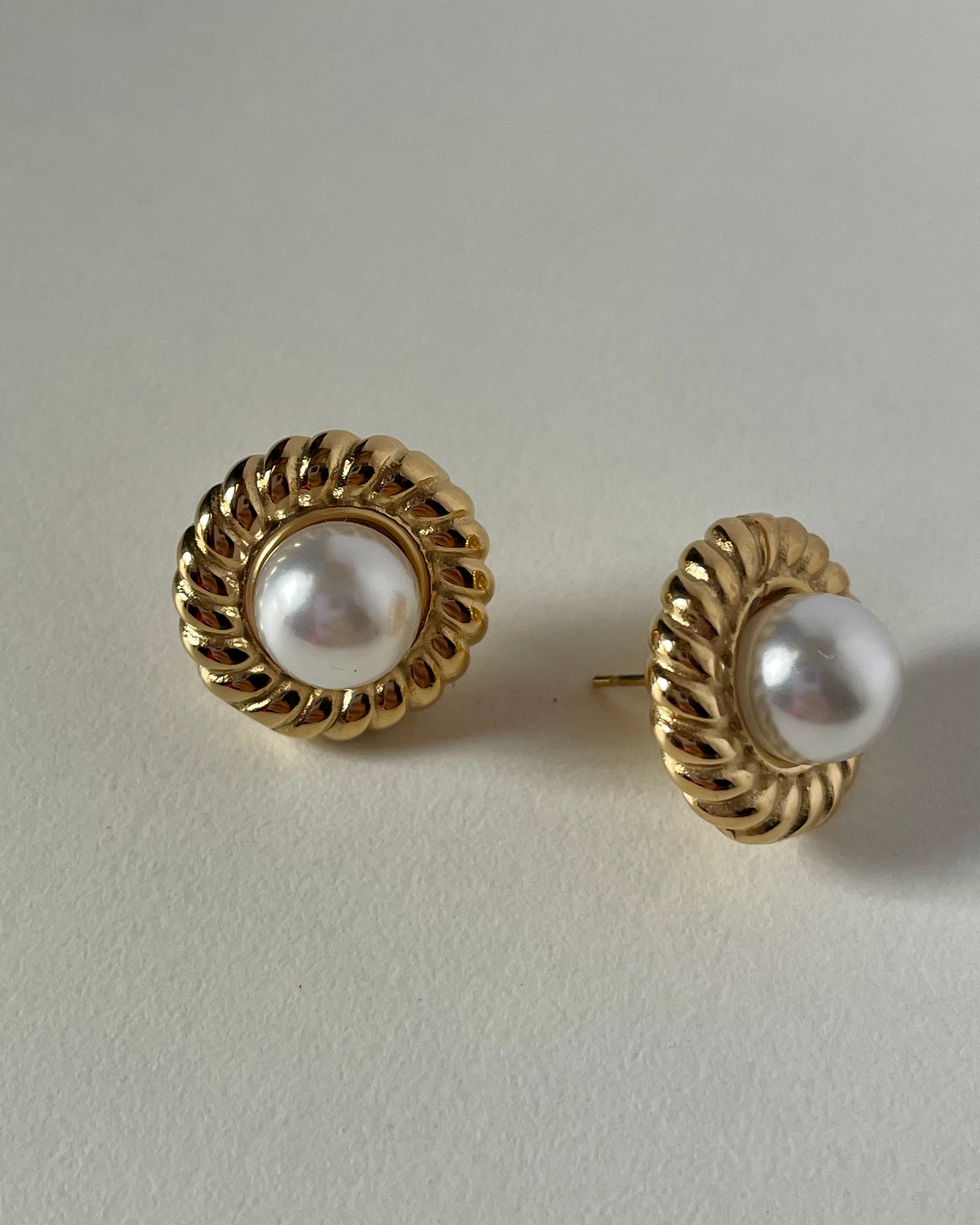 Vintage Studs